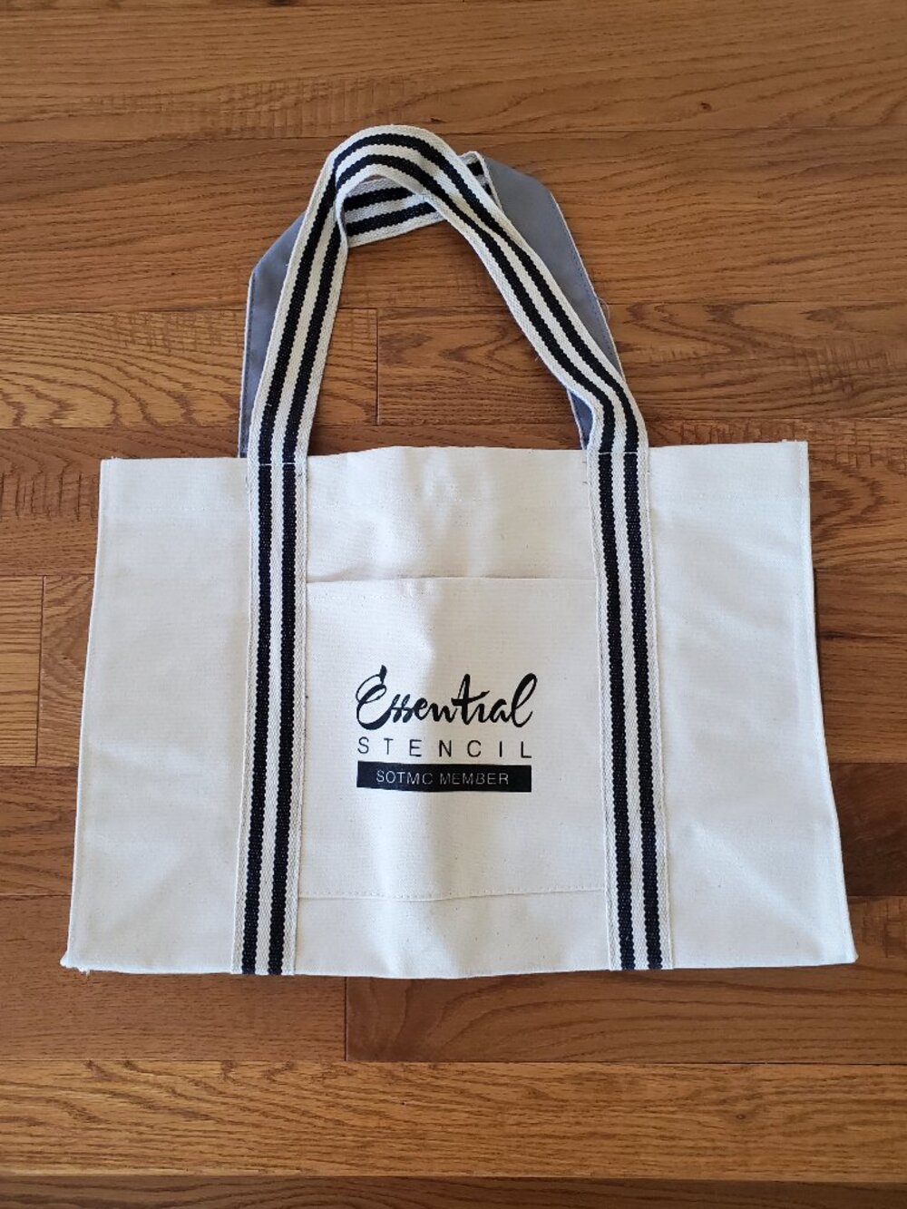 RARE Essential Stencil STOMC Member Tote Bag | BNNU | NEW without tags